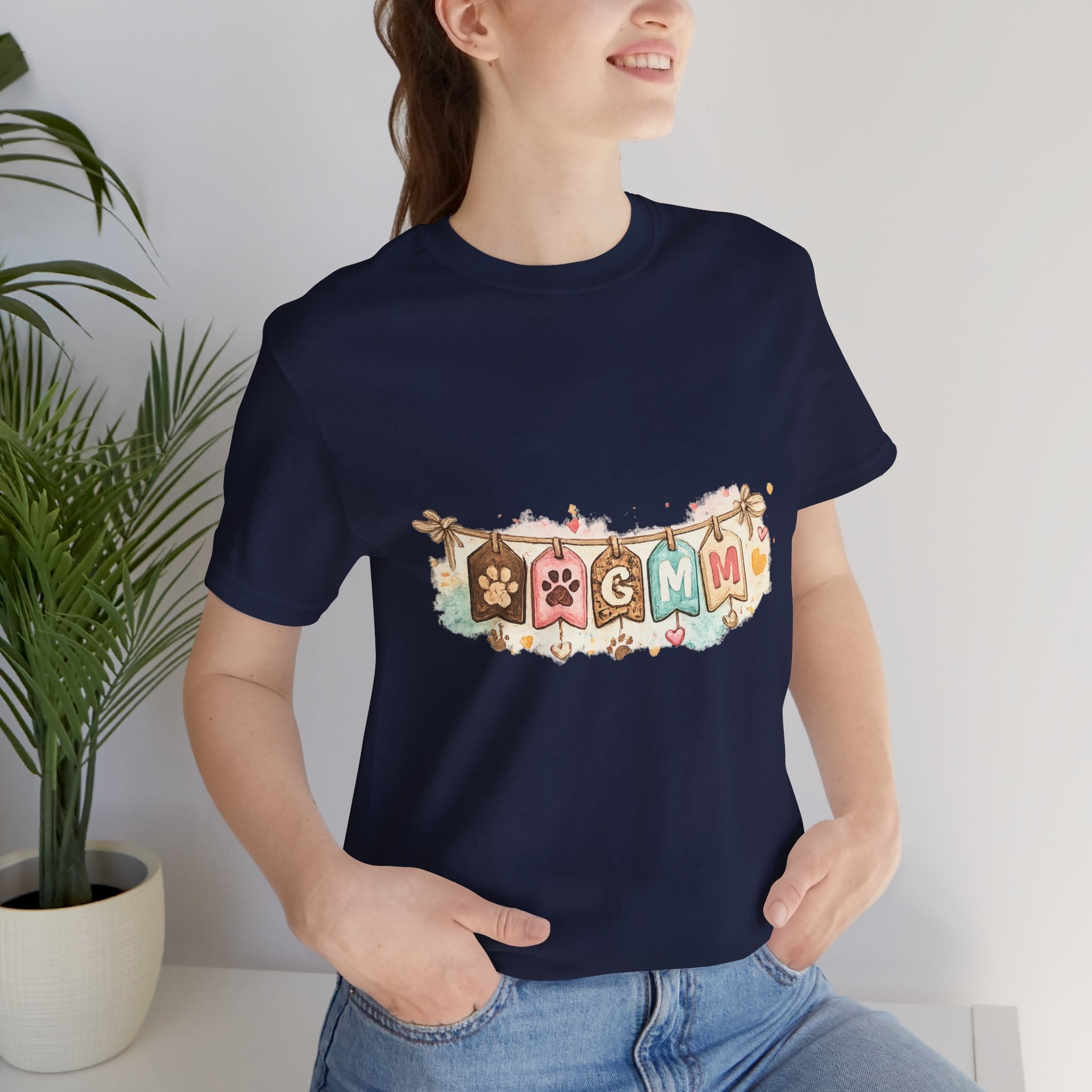 Pet Mom Banner Tee — Cute Paw Print "MOM" Graphic T-Shirt
