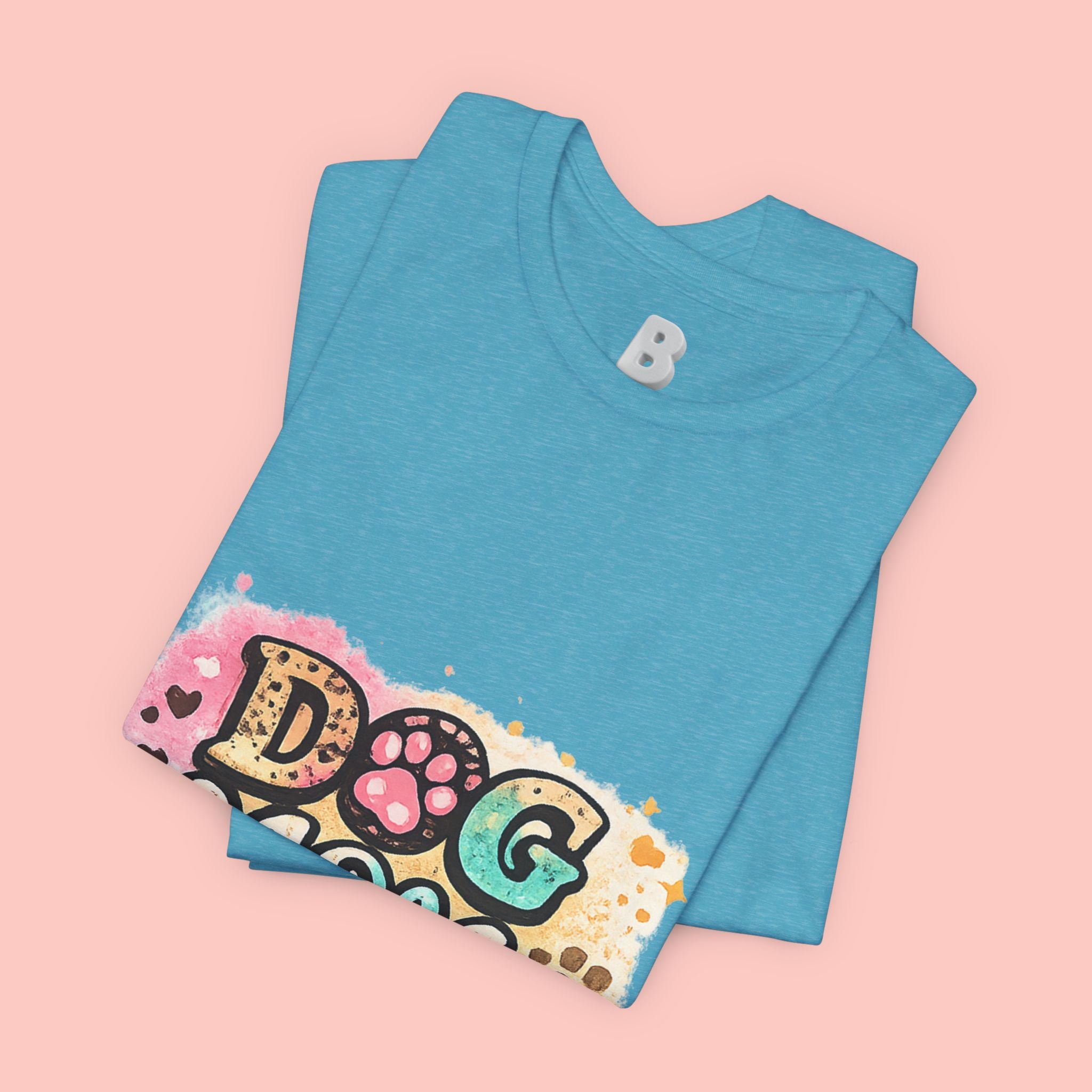Dog Mom T-Shirt – Cute Paw Print Graphic Tee for Pet Lovers
