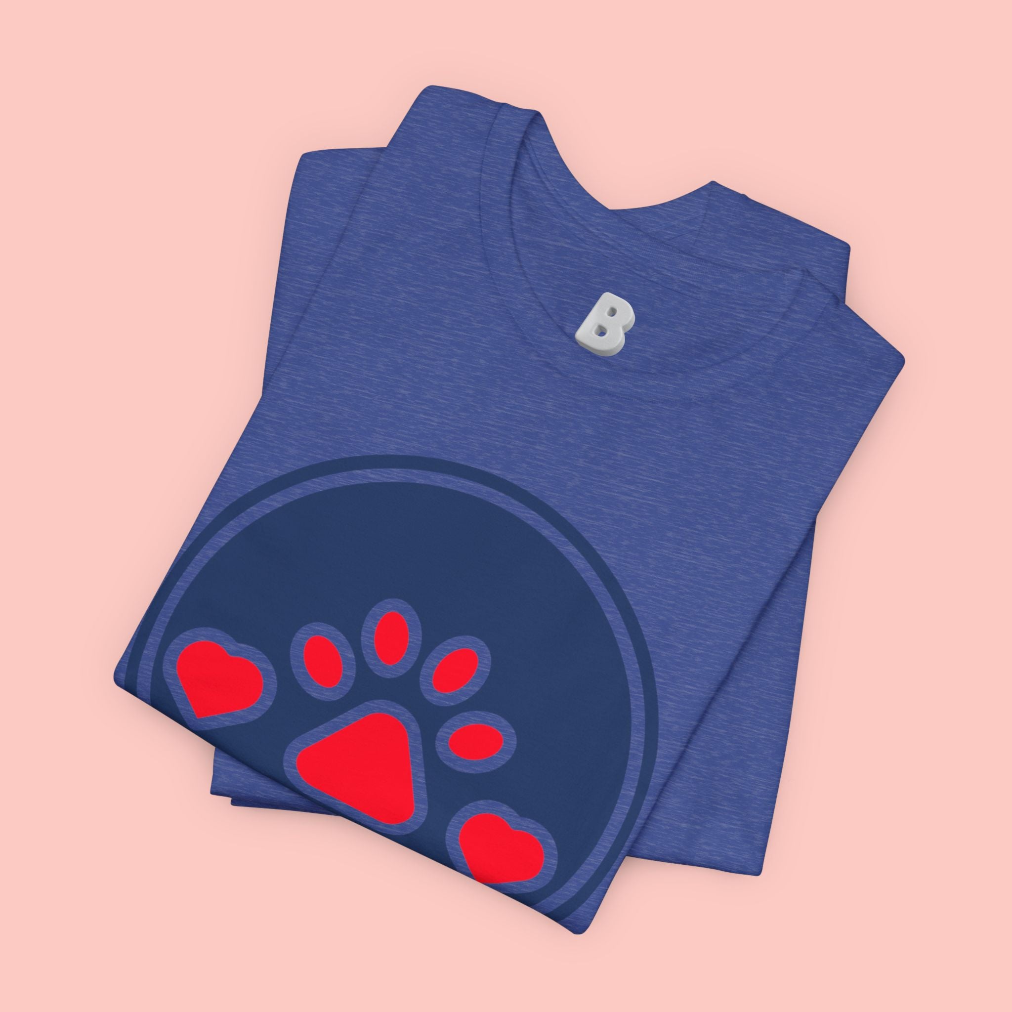 Dog Mama T-Shirt — Cute Paw & Heart Graphic Tee for Dog Lovers