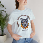 Dog Mom Tee — “Don't Mess With a Dog Mom” Graphic T‑Shirt