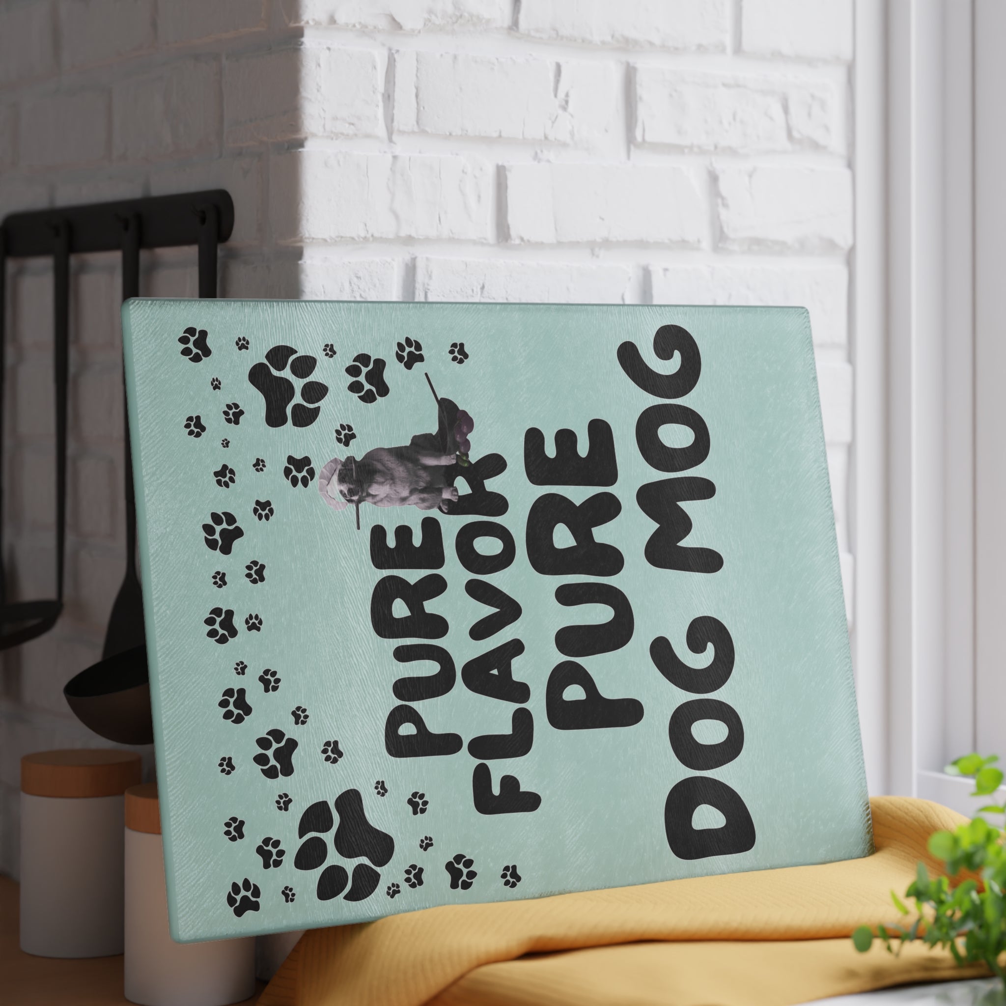 Dog Mom Glass Cutting Board – "Pure Flavor Pure Dog Mom" Paw Print Design
