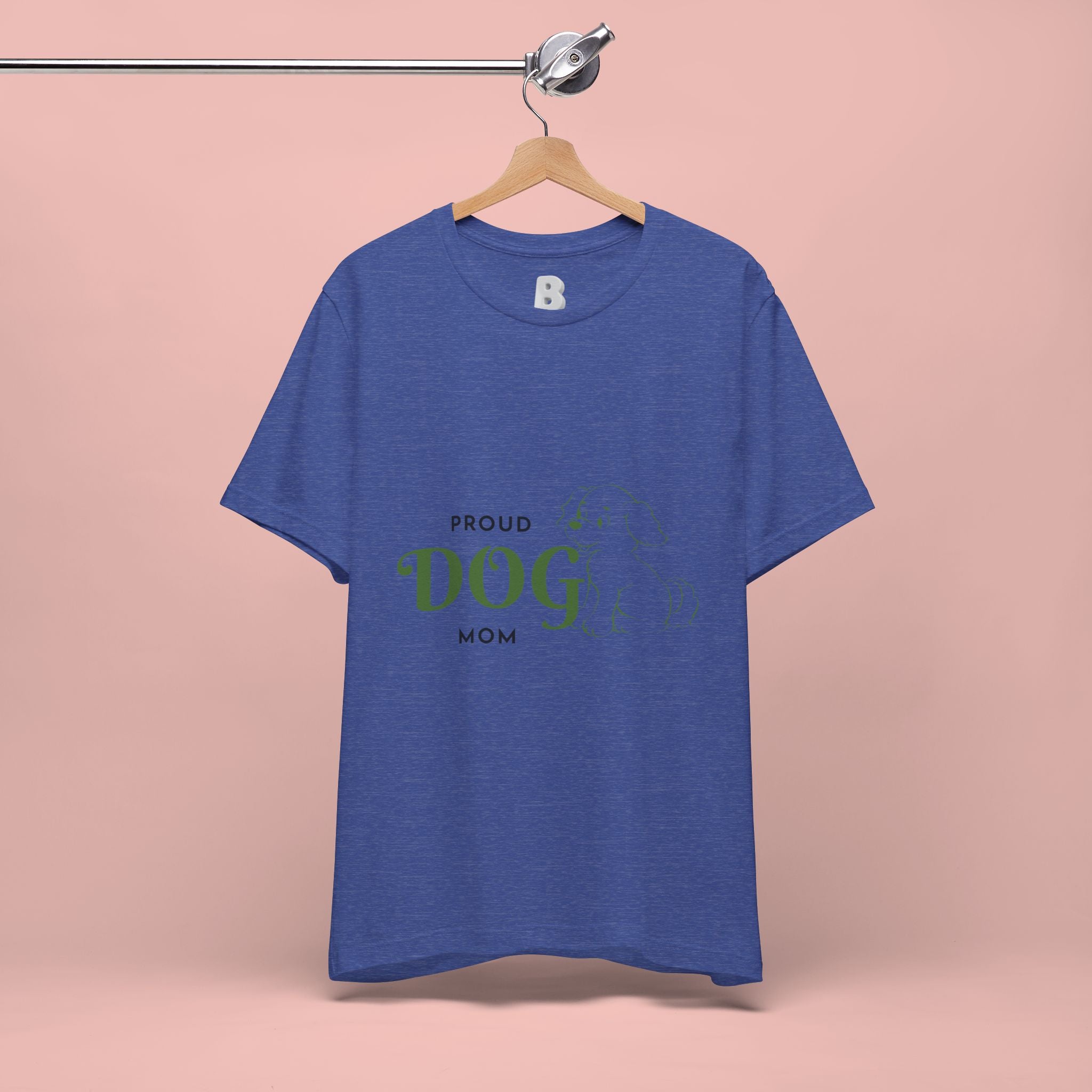 Proud Dog Mom T-Shirt – Cute Paw Print & Puppy Graphic Tee