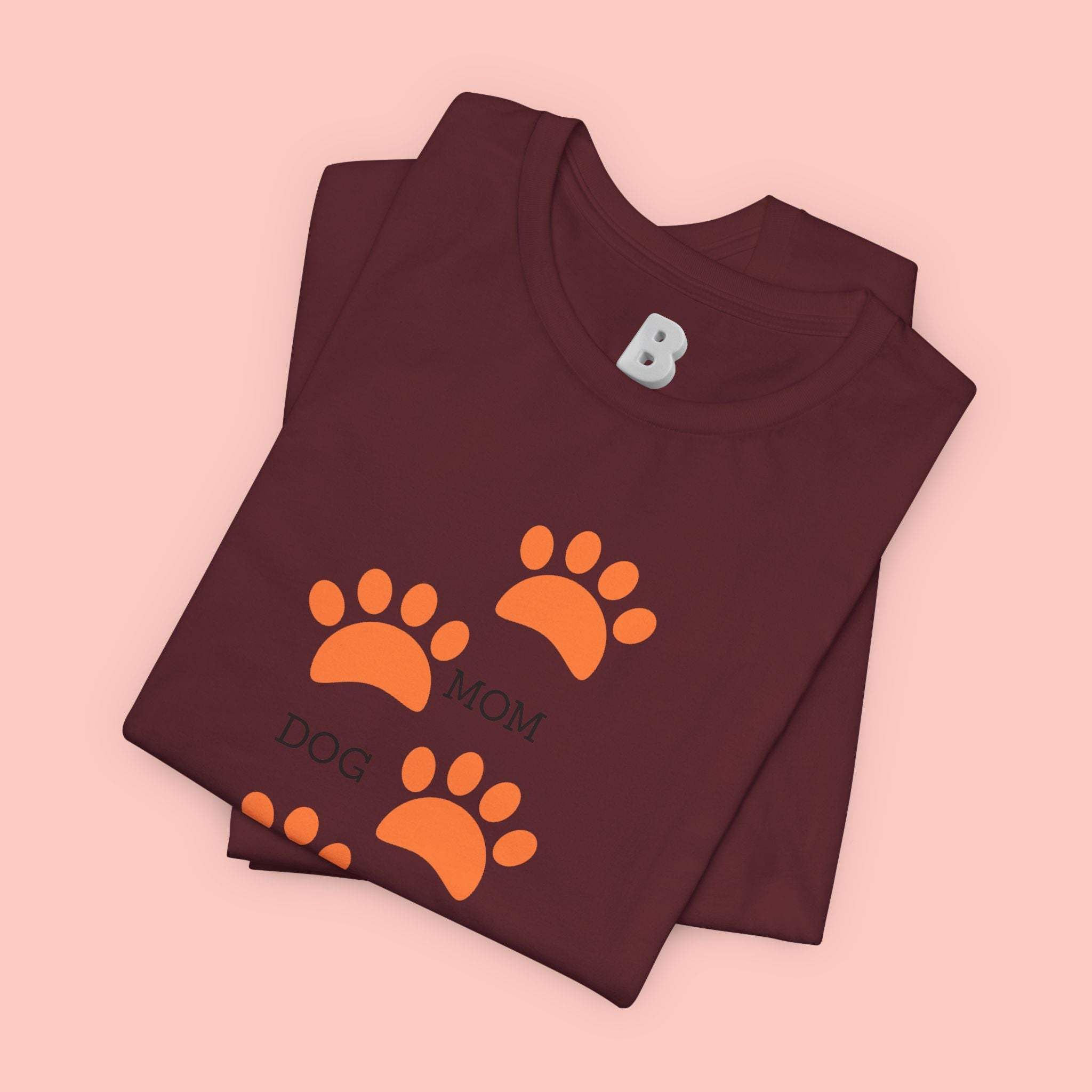 Dog Mom Paw Print T-Shirt — Cute Pet Lover Graphic Tee