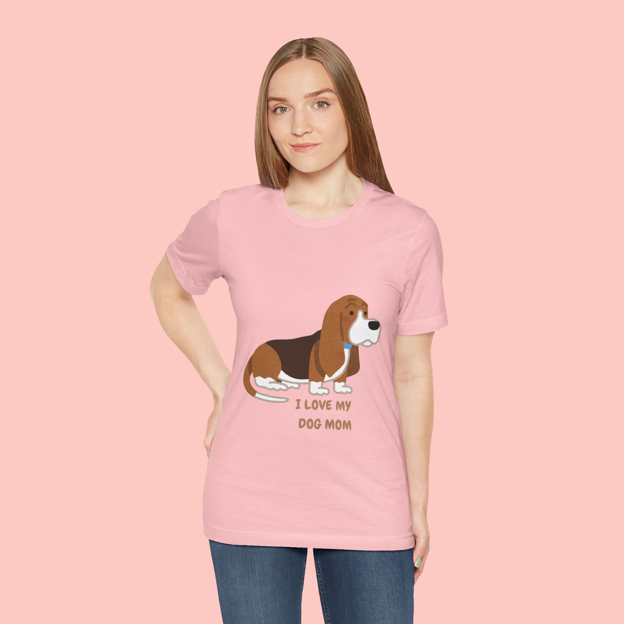 Dog Mom T‑Shirt — Cute Basset Hound I Love My Dog Mom Tee