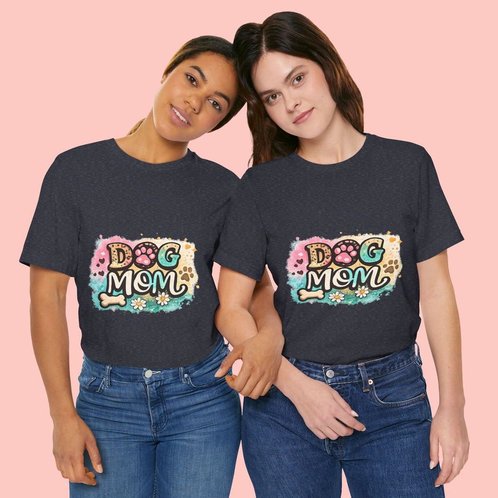 Dog Mom T-Shirt – Cute Paw Print Graphic Tee for Pet Lovers