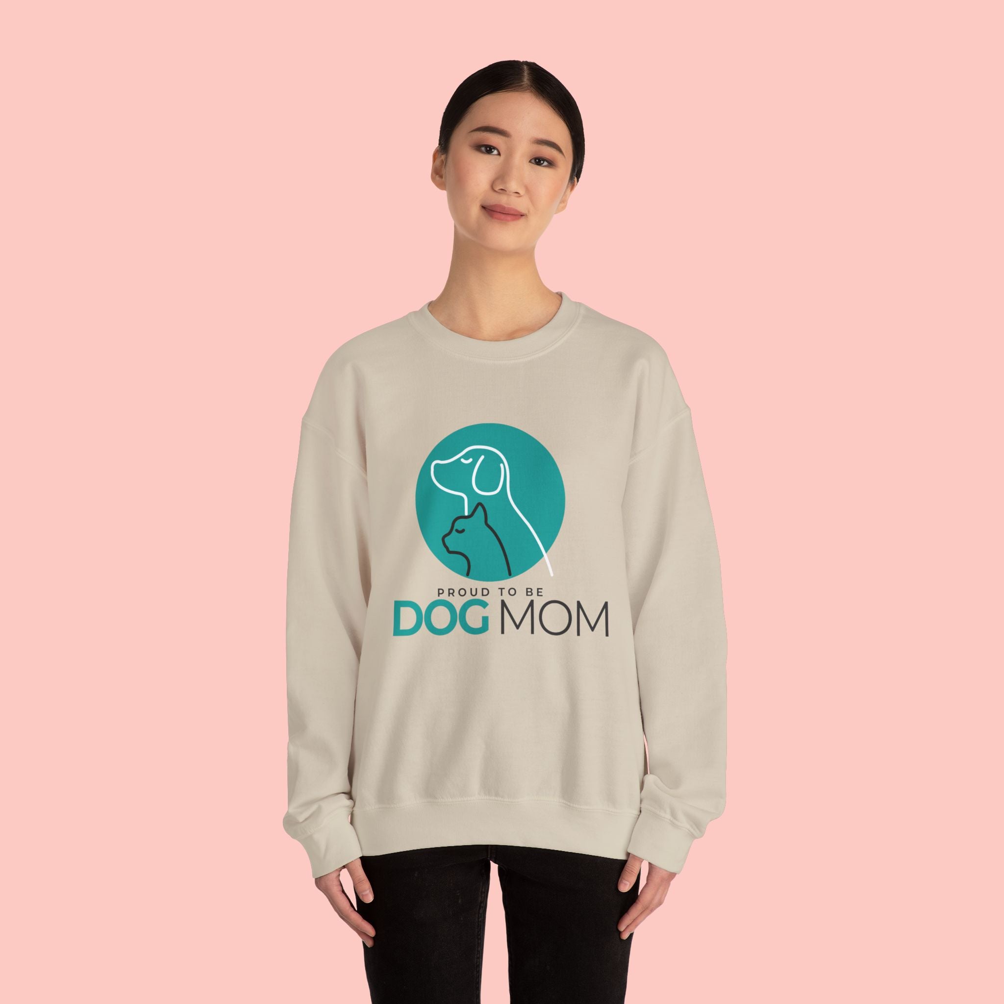 Dog Mom Crewneck Sweatshirt – Proud To Be Dog Mom Graphic Pullover
