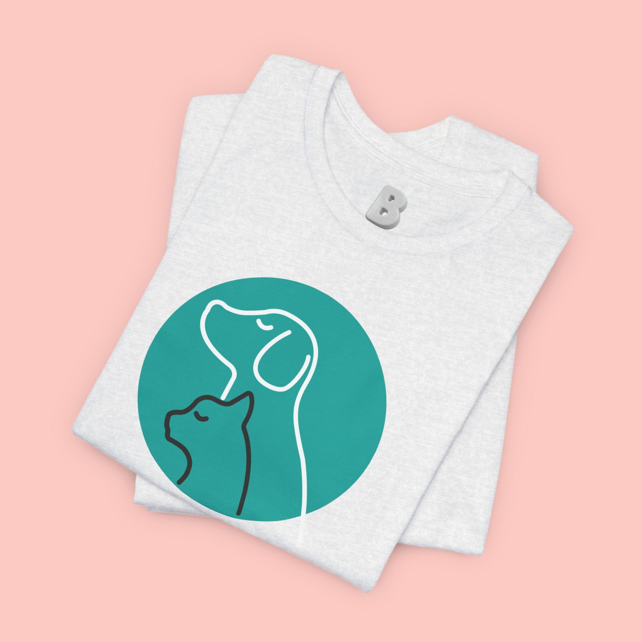 Dog Mom T-Shirt – "Proud to Be Dog Mom" Graphic Tee