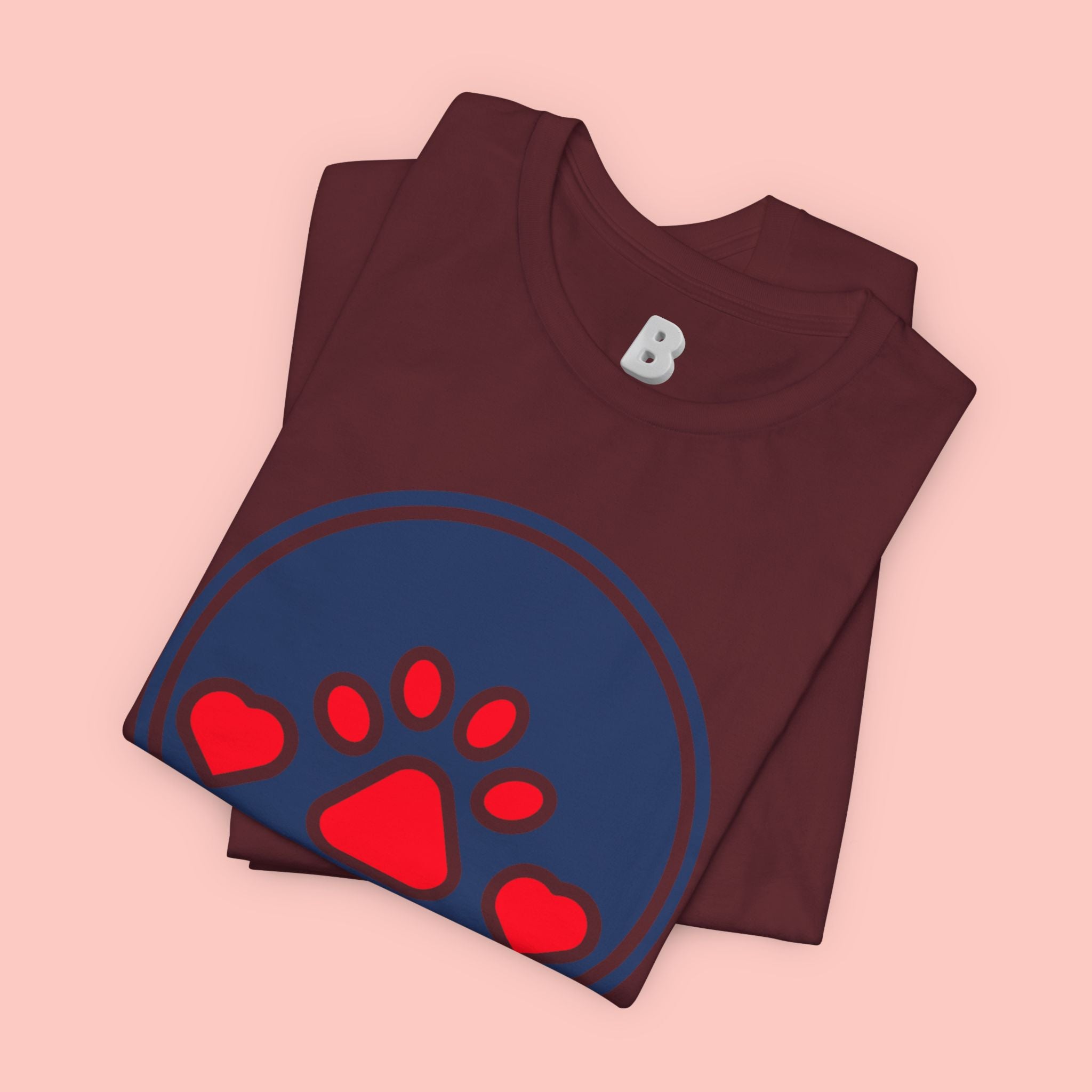Dog Mama T-Shirt — Cute Paw & Heart Graphic Tee for Dog Lovers