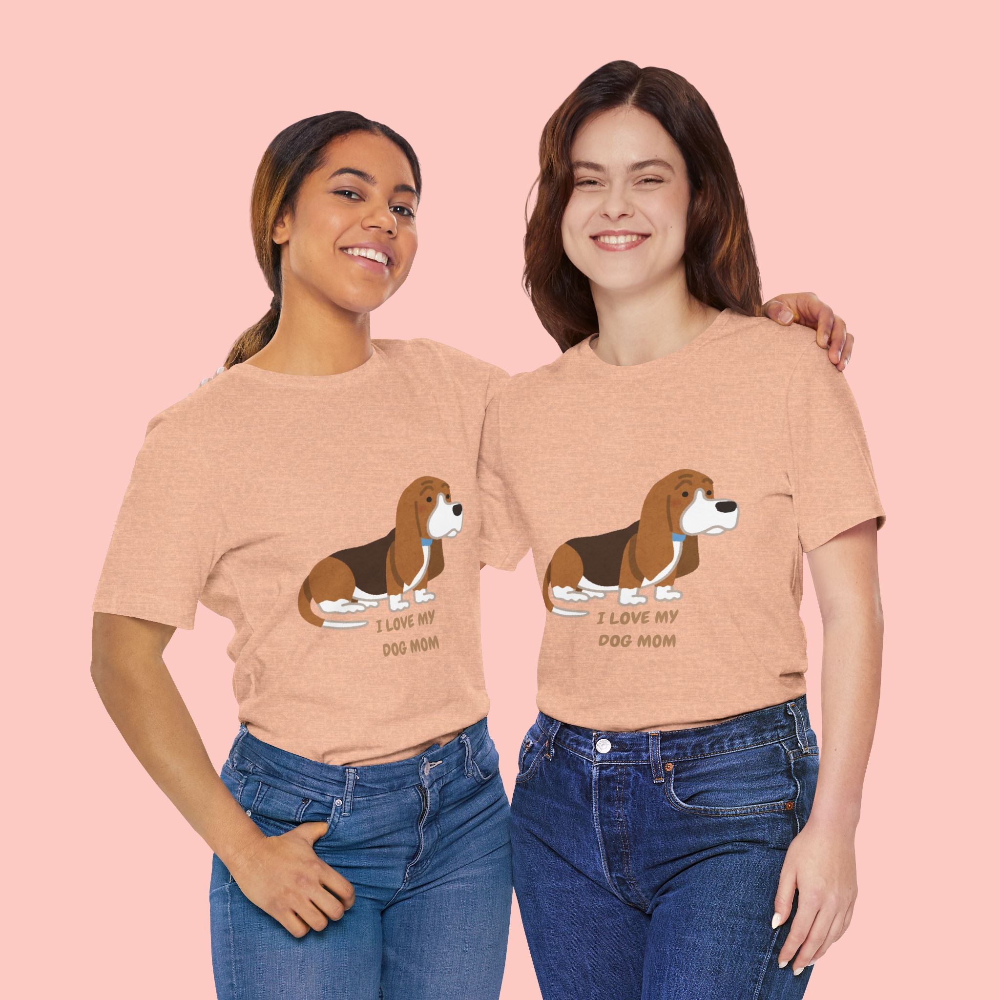 Dog Mom T‑Shirt — Cute Basset Hound I Love My Dog Mom Tee