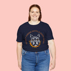 Dog Mom Tee — “Don't Mess With a Dog Mom” Graphic T‑Shirt