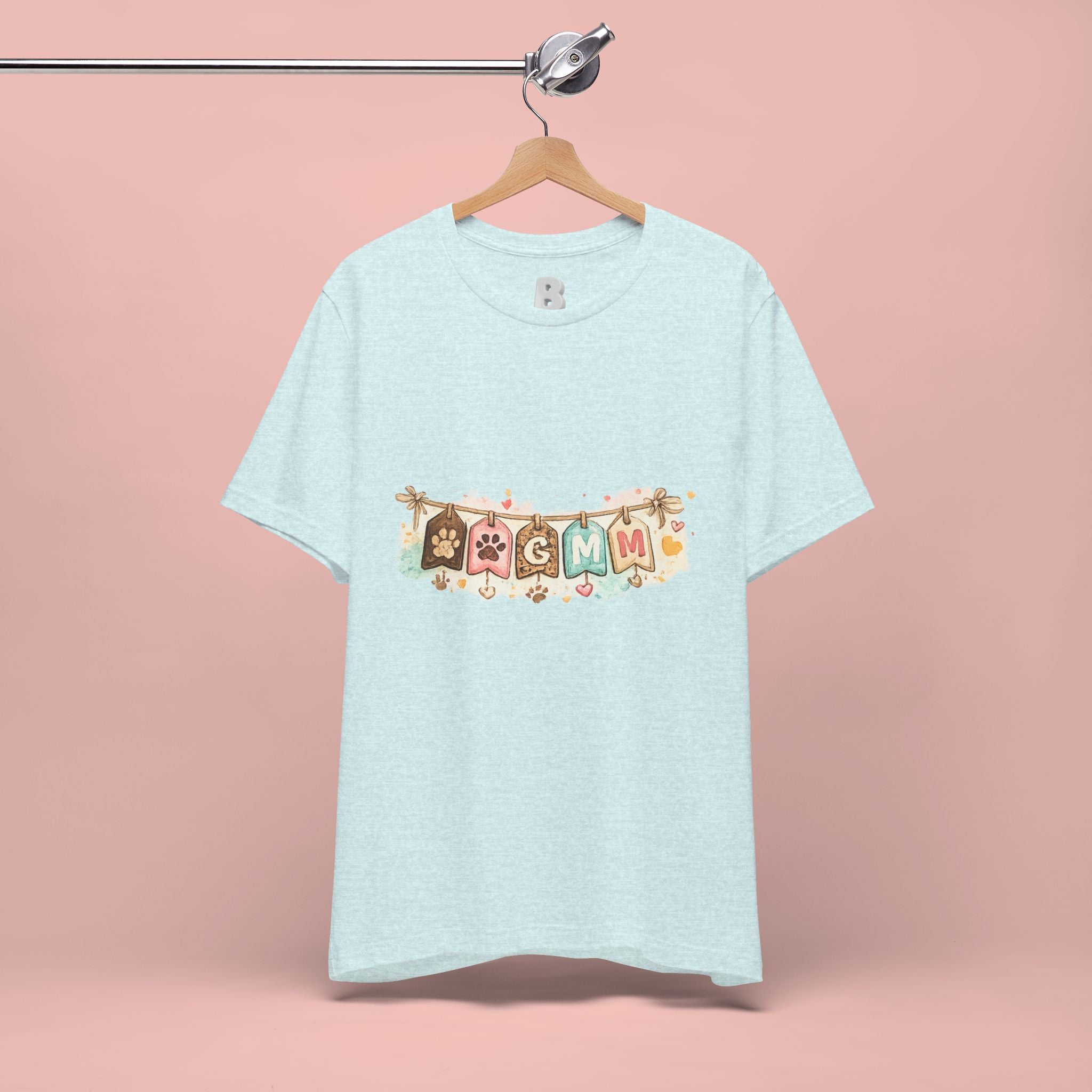 Pet Mom Banner Tee — Cute Paw Print "MOM" Graphic T-Shirt