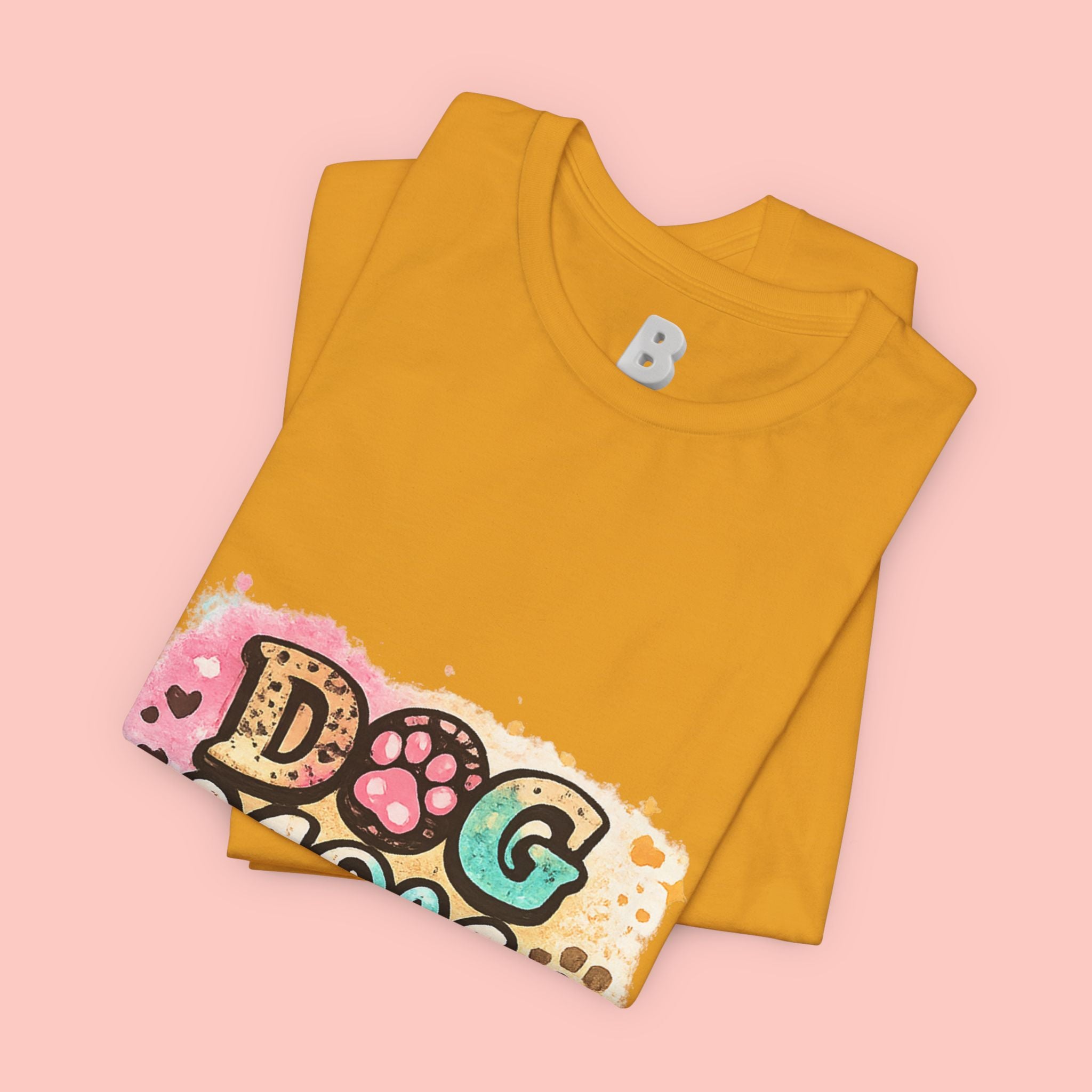 Dog Mom T-Shirt – Cute Paw Print Graphic Tee for Pet Lovers