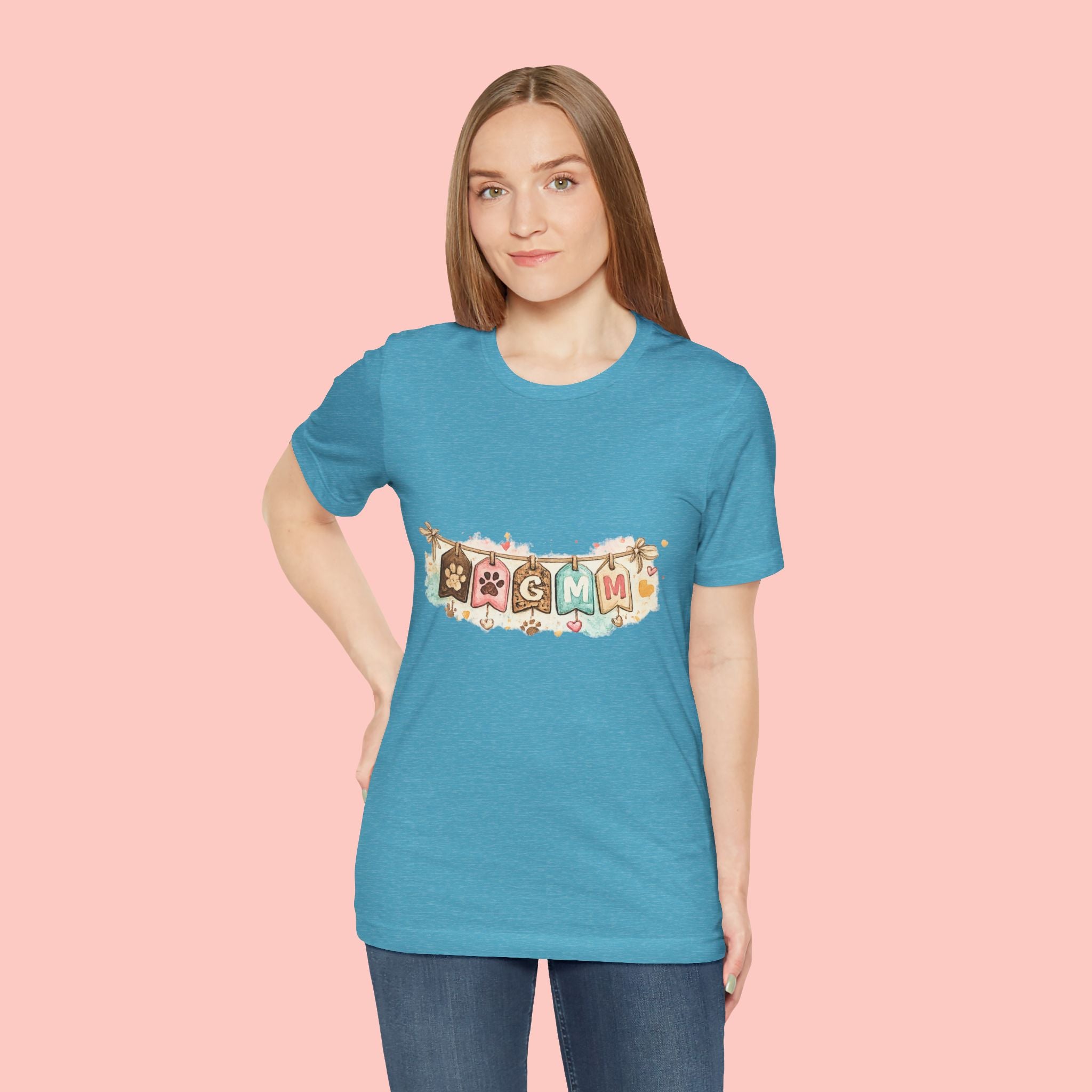 Pet Mom Banner Tee — Cute Paw Print "MOM" Graphic T-Shirt