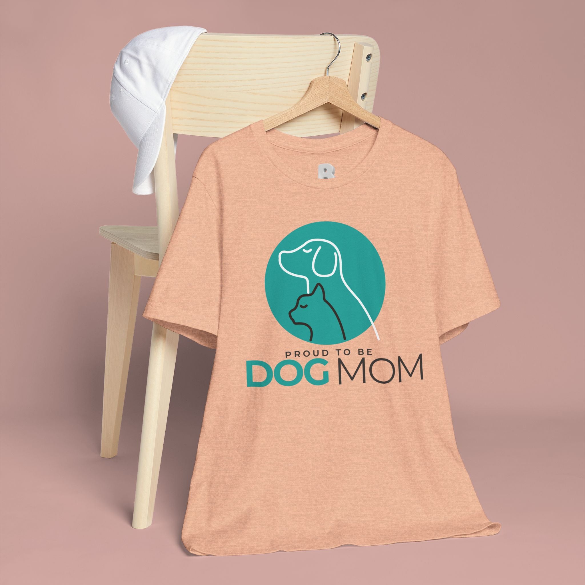Dog Mom T-Shirt – "Proud to Be Dog Mom" Graphic Tee