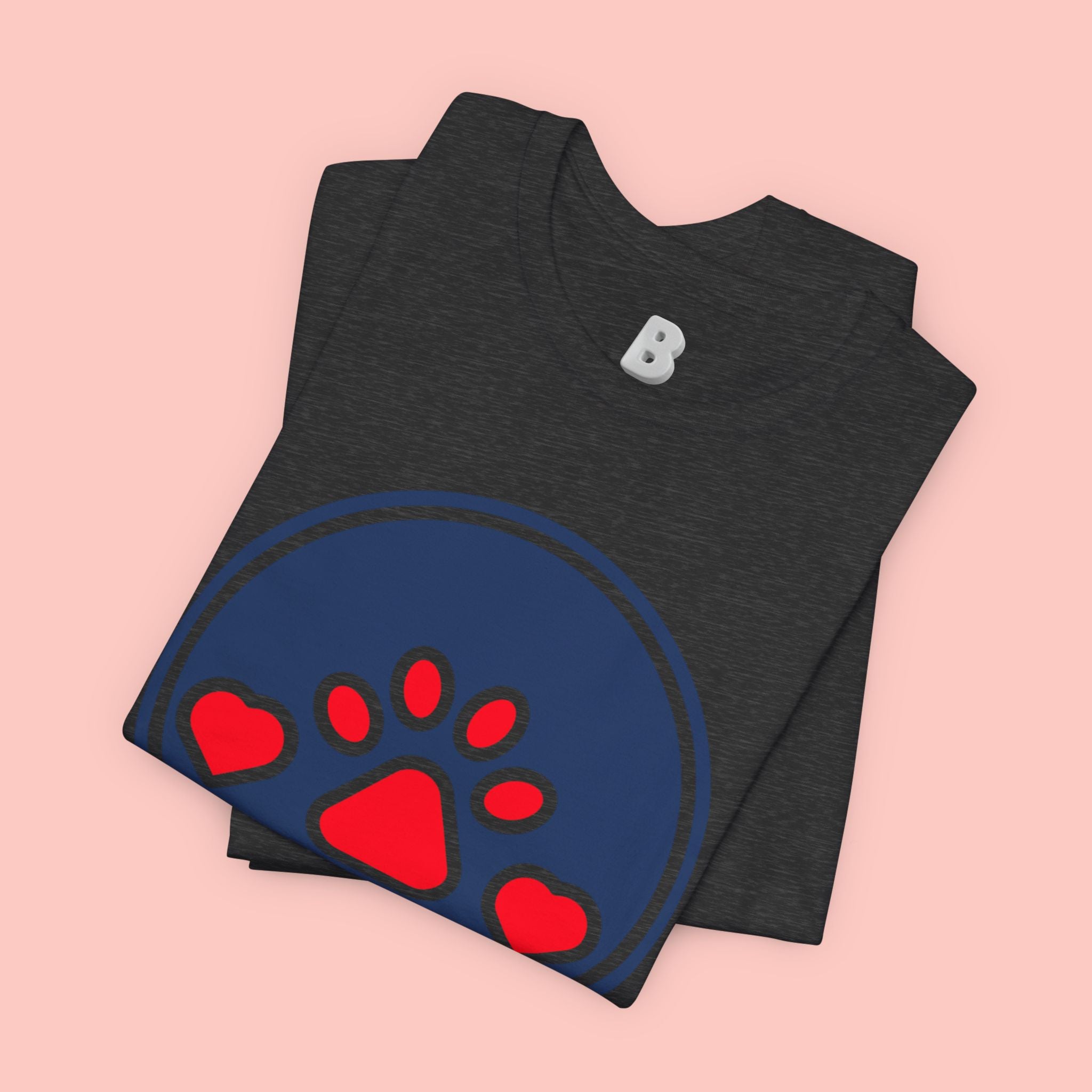 Dog Mama T-Shirt — Cute Paw & Heart Graphic Tee for Dog Lovers