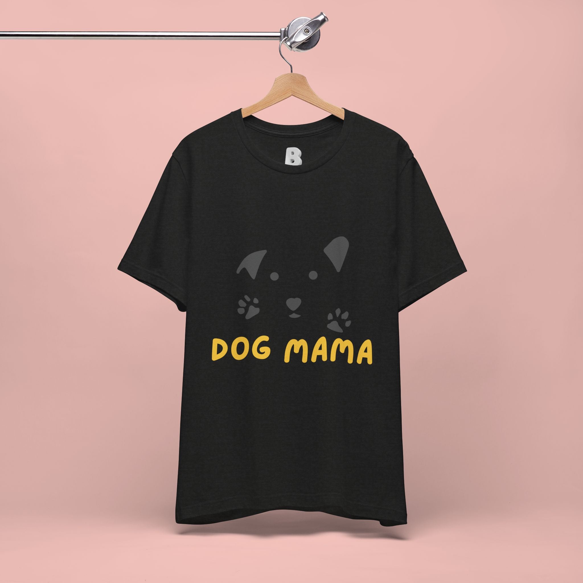 Dog Mama Graphic Tee — Cute Paw Print Dog Face T-Shirt for Dog Lovers