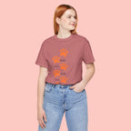 Dog Mom Paw Print T-Shirt — Cute Pet Lover Graphic Tee