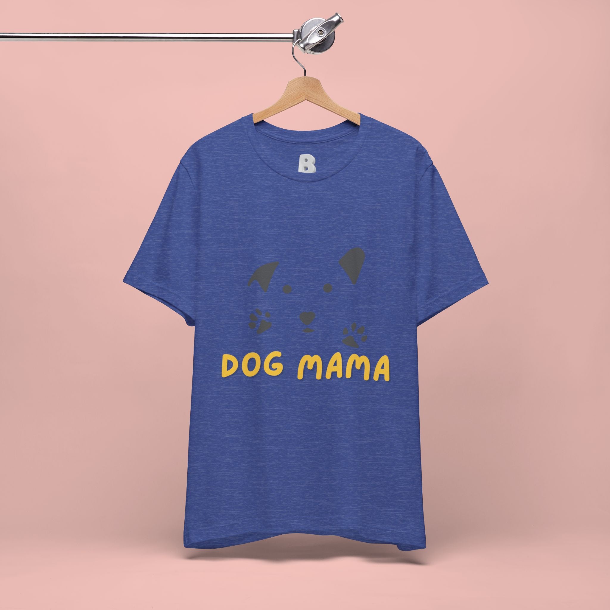Dog Mama Graphic Tee — Cute Paw Print Dog Face T-Shirt for Dog Lovers