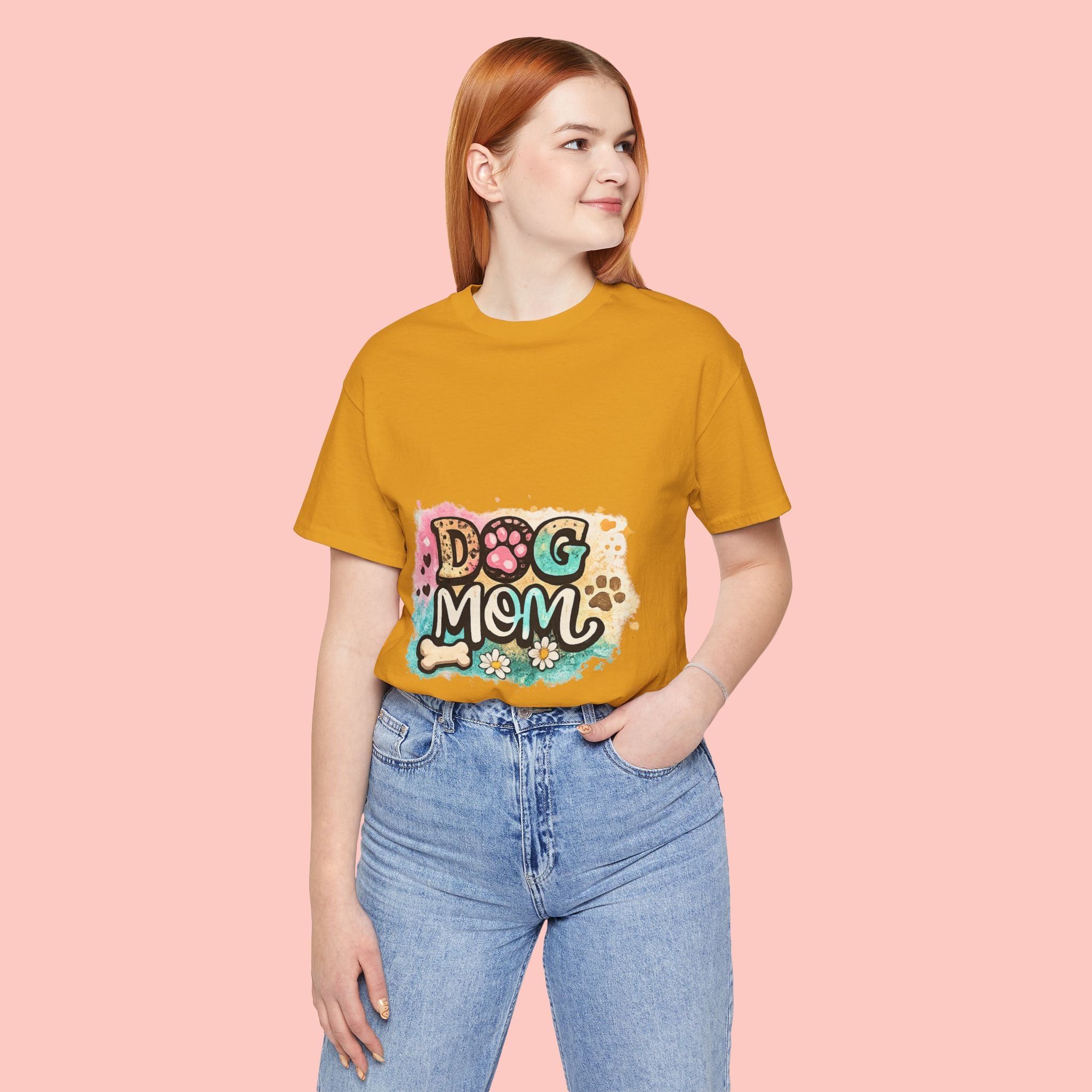 Dog Mom T-Shirt – Cute Paw Print Graphic Tee for Pet Lovers