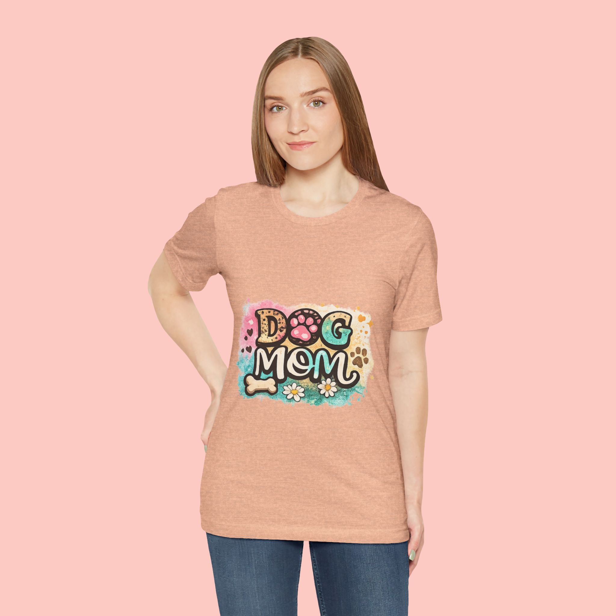 Dog Mom T-Shirt – Cute Paw Print Graphic Tee for Pet Lovers