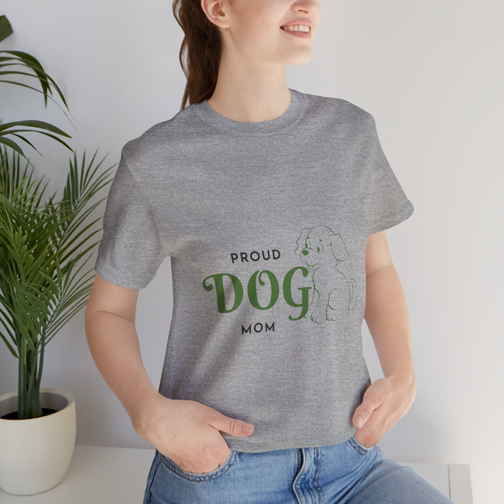Proud Dog Mom T-Shirt – Cute Paw Print & Puppy Graphic Tee