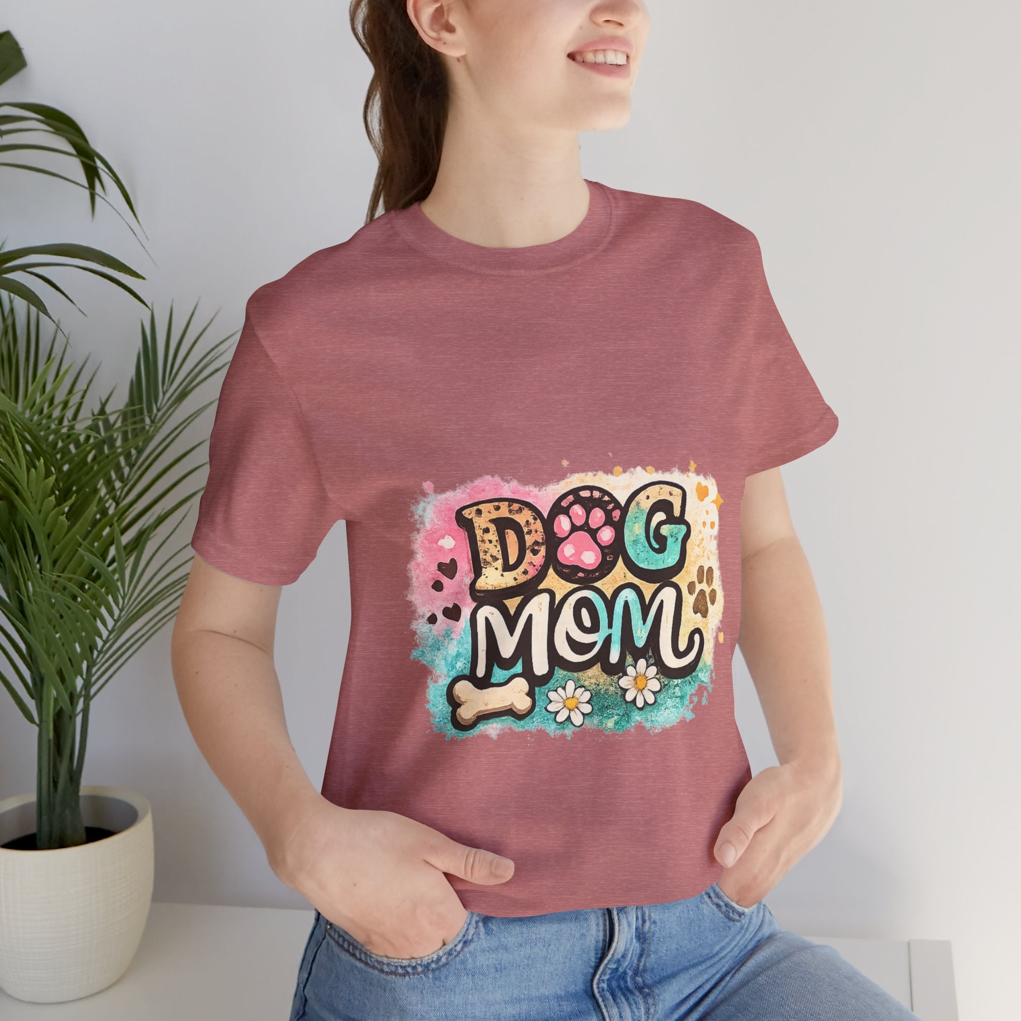Dog Mom T-Shirt – Cute Paw Print Graphic Tee for Pet Lovers