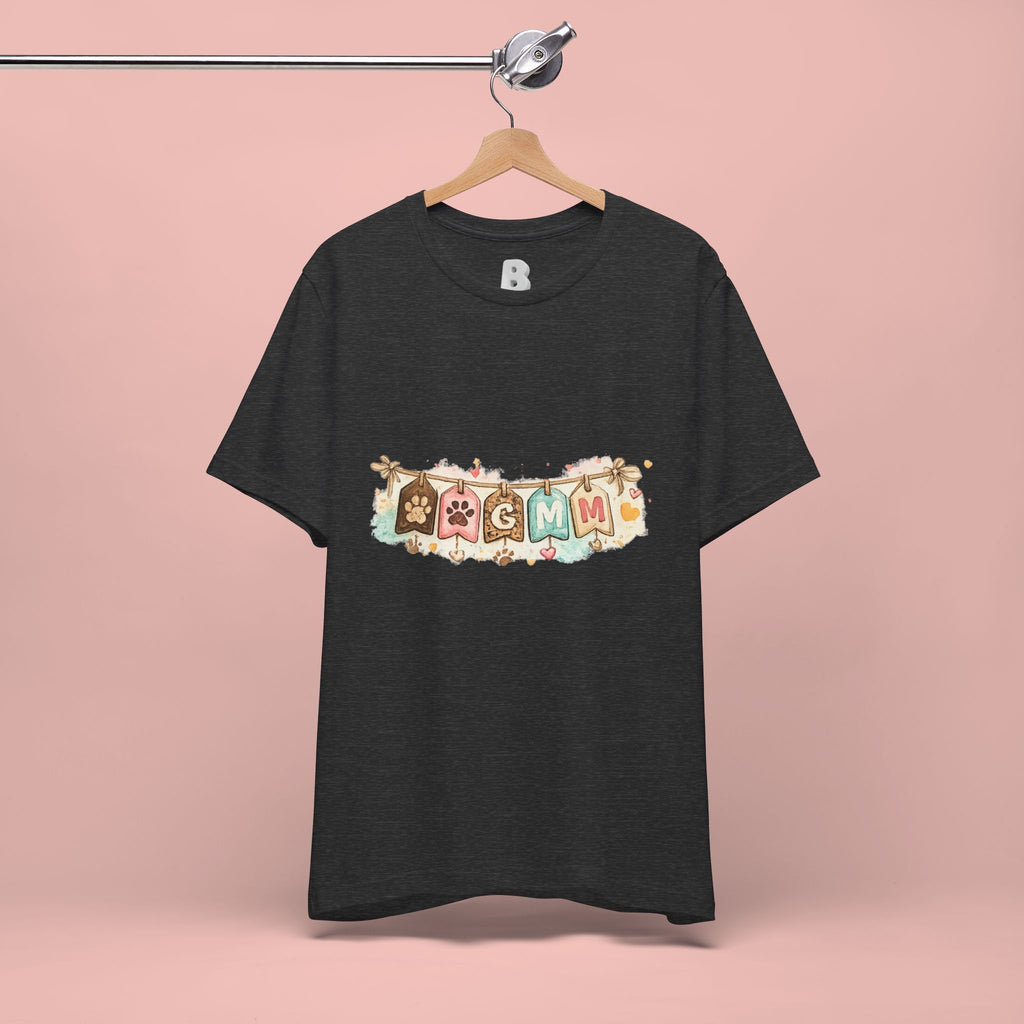 Pet Mom Banner Tee — Cute Paw Print "MOM" Graphic T-Shirt