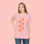 Dog Mom Paw Print T-Shirt — Cute Pet Lover Graphic Tee