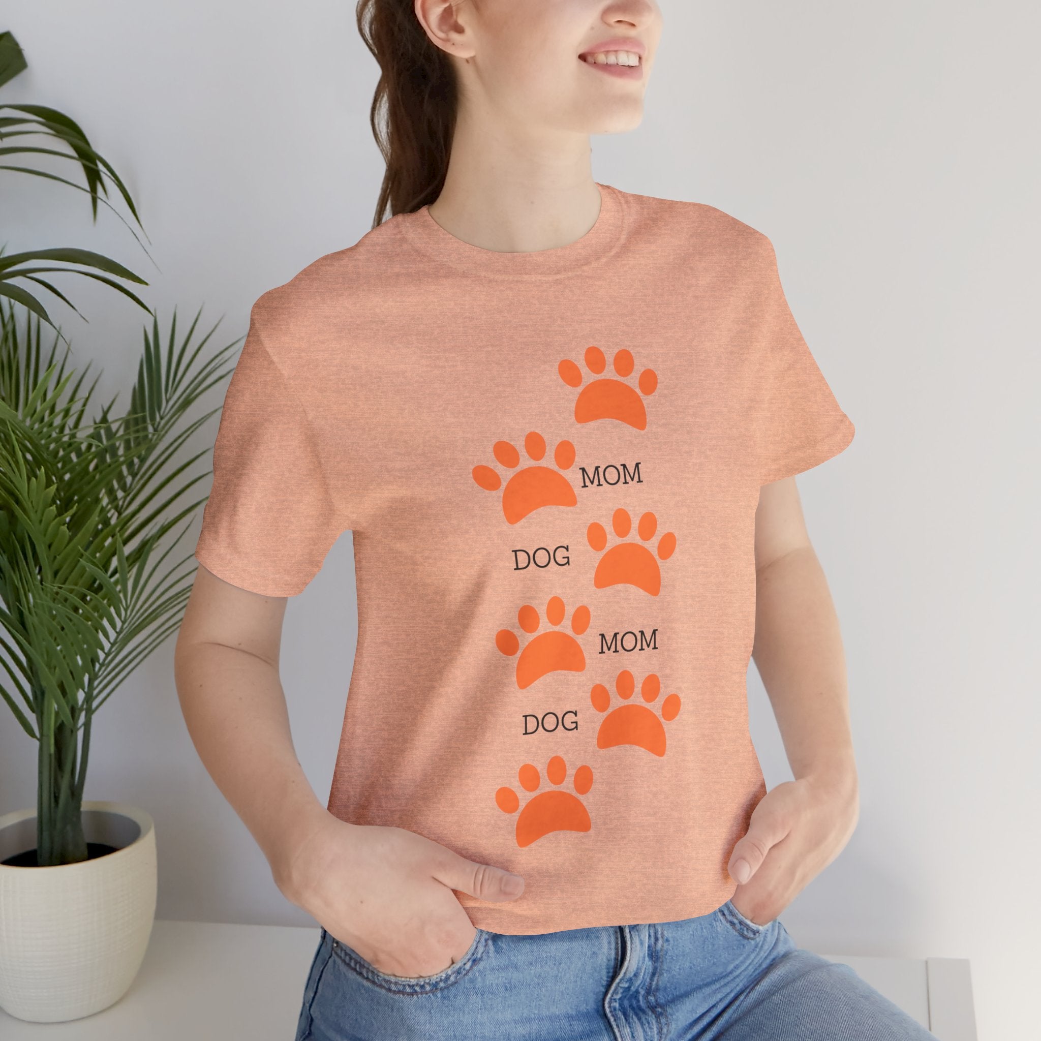 Dog Mom Paw Print T-Shirt — Cute Pet Lover Graphic Tee