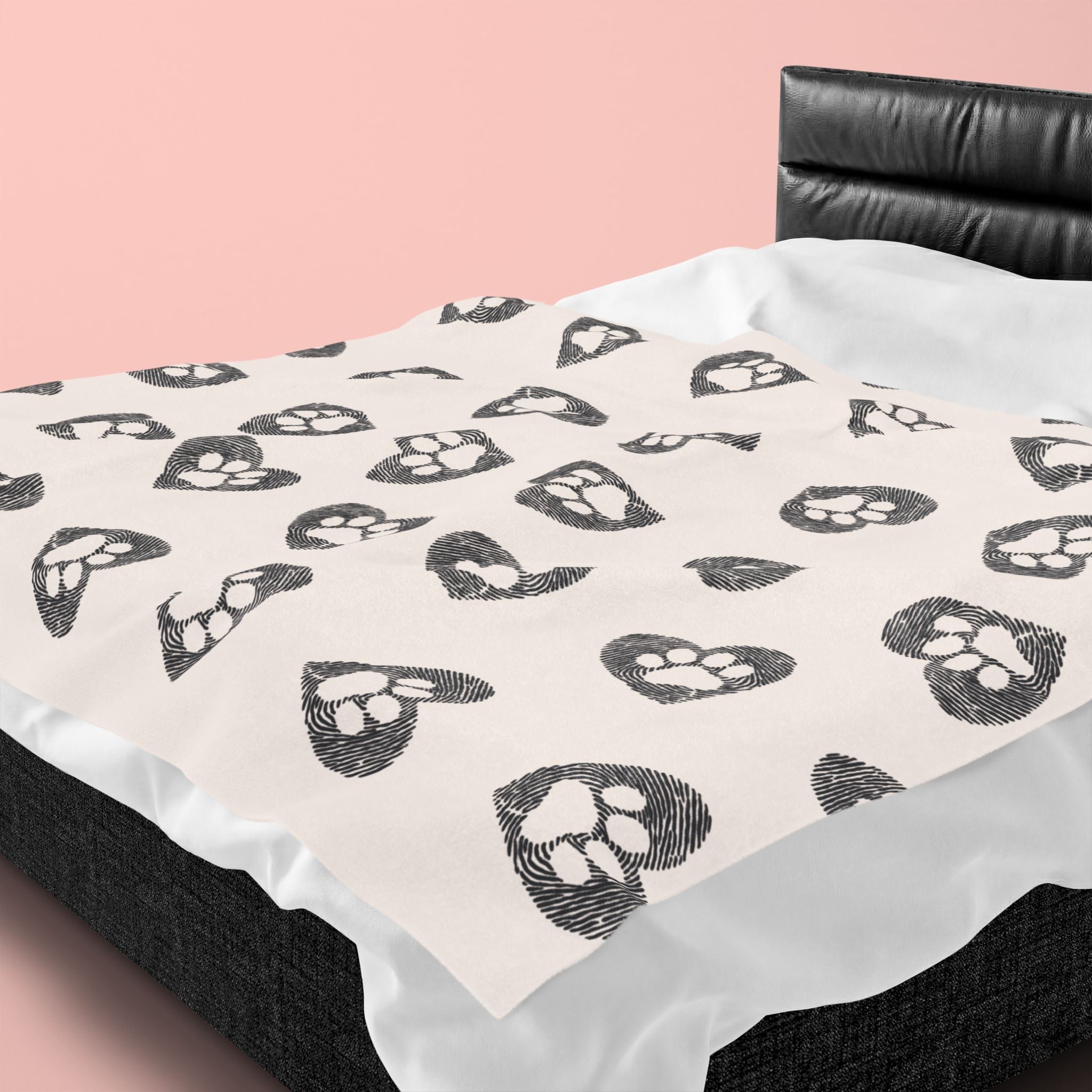 Paw Heart Velveteen Plush Blanket — Soft Cozy Pet Lover Throw