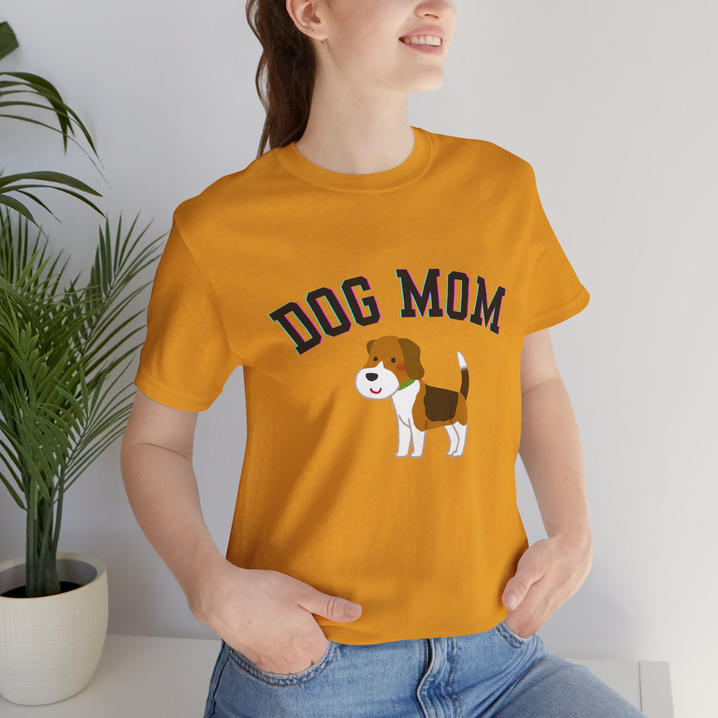 Dog Mom T-Shirt — Cute Beagle Graphic Tee for Dog Lovers