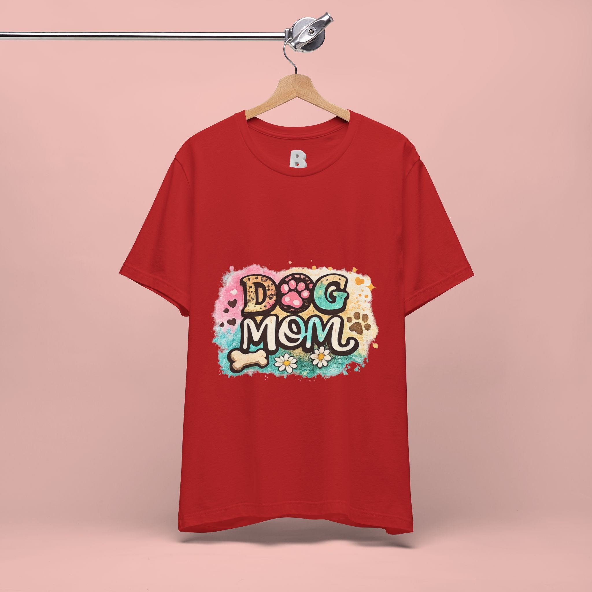 Dog Mom T-Shirt – Cute Paw Print Graphic Tee for Pet Lovers