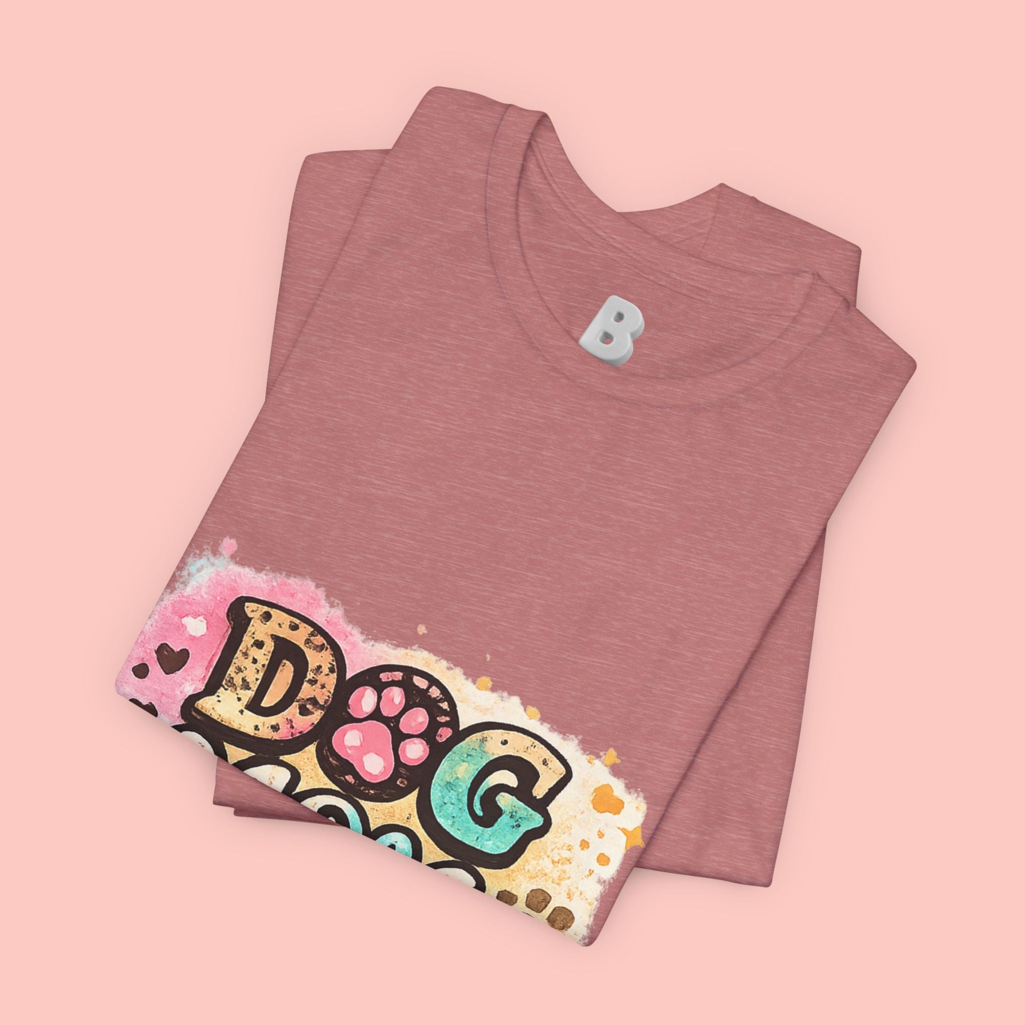 Dog Mom T-Shirt – Cute Paw Print Graphic Tee for Pet Lovers