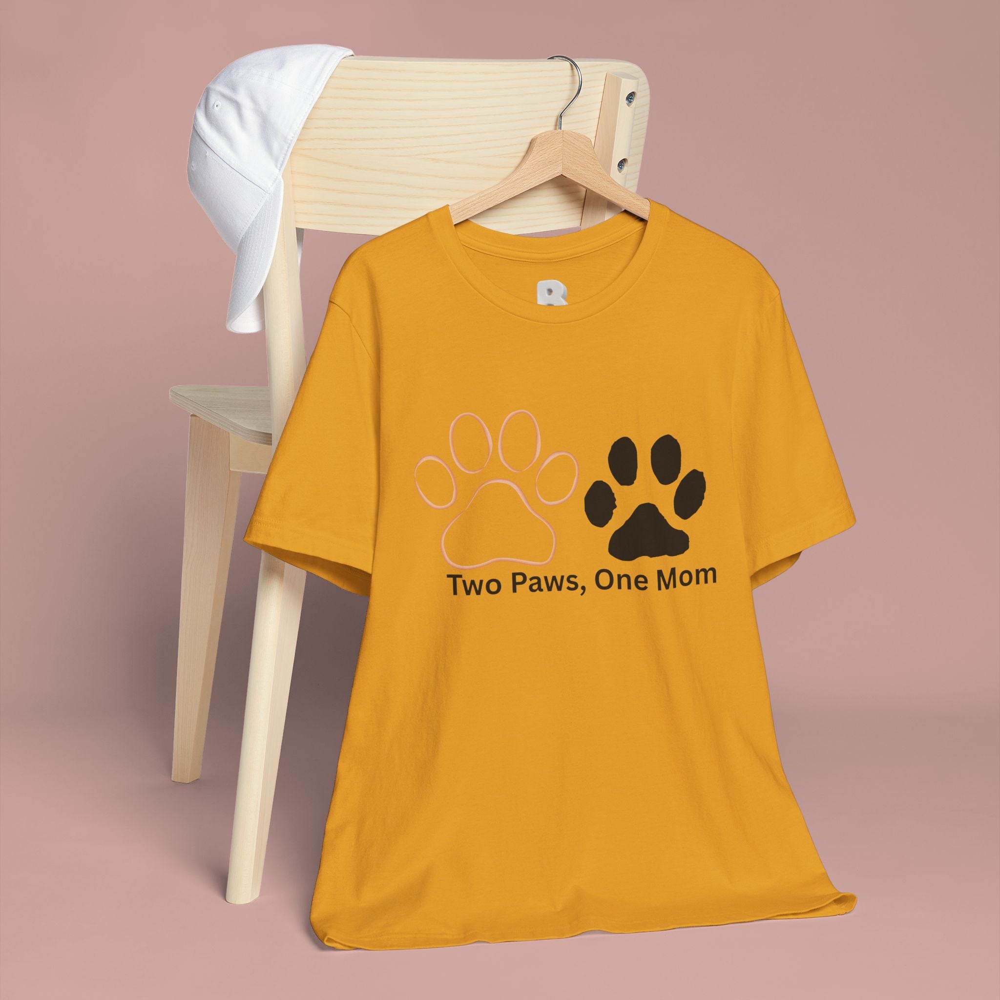 Two Paws, One Mom T-Shirt – Cute Dog Mom Paw Print Tee