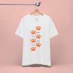 Dog Mom Paw Print T-Shirt — Cute Pet Lover Graphic Tee