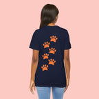 Dog Mom Paw Print Tee — 'Dog Mom' Graphic T‑Shirt