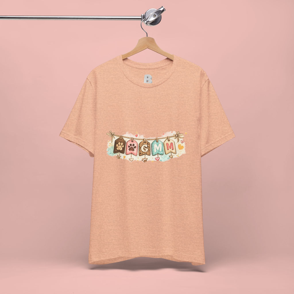 Pet Mom Banner Tee — Cute Paw Print "MOM" Graphic T-Shirt
