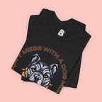 Dog Mom Tee — “Don't Mess With a Dog Mom” Graphic T‑Shirt