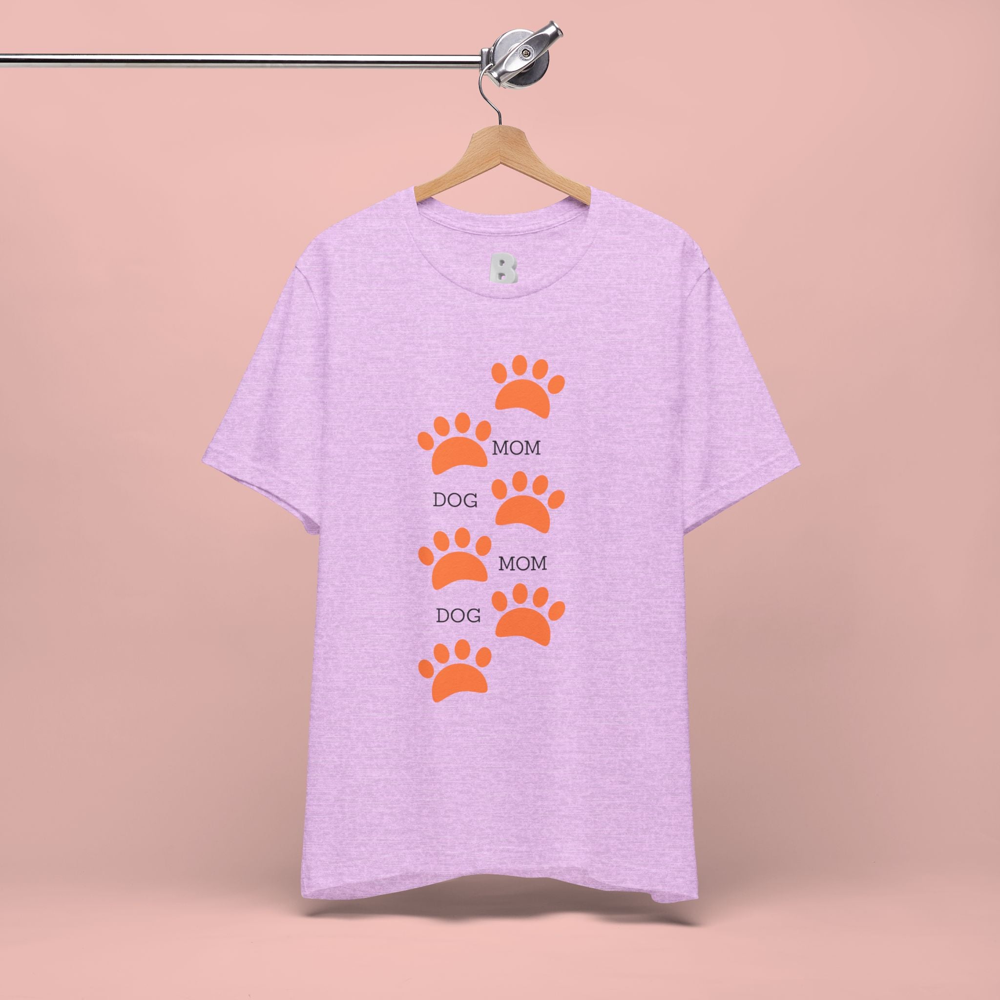 Dog Mom Paw Print T-Shirt — Cute Pet Lover Graphic Tee