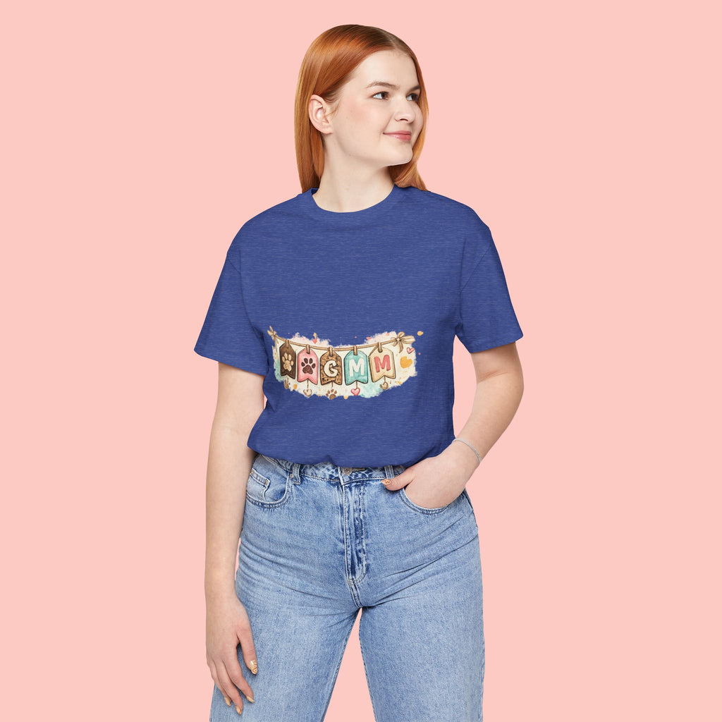 Pet Mom Banner Tee — Cute Paw Print "MOM" Graphic T-Shirt
