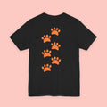 Dog Mom Paw Print Tee — 'Dog Mom' Graphic T‑Shirt