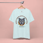Dog Mom Tee — “Don't Mess With a Dog Mom” Graphic T‑Shirt