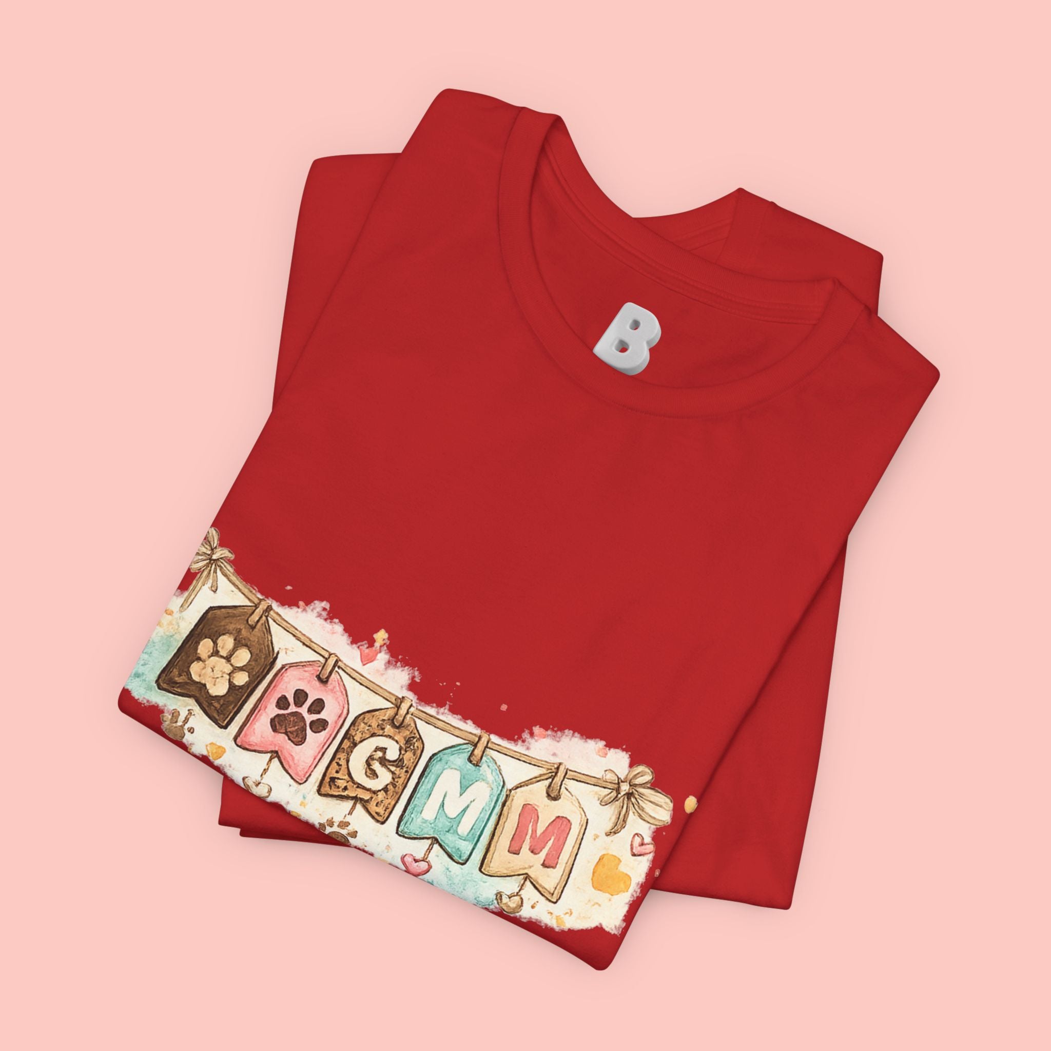 Pet Mom Banner Tee — Cute Paw Print "MOM" Graphic T-Shirt