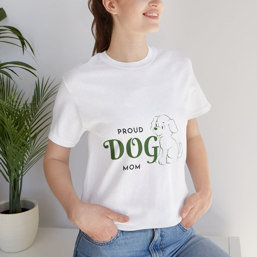 Proud Dog Mom T-Shirt – Cute Paw Print & Puppy Graphic Tee
