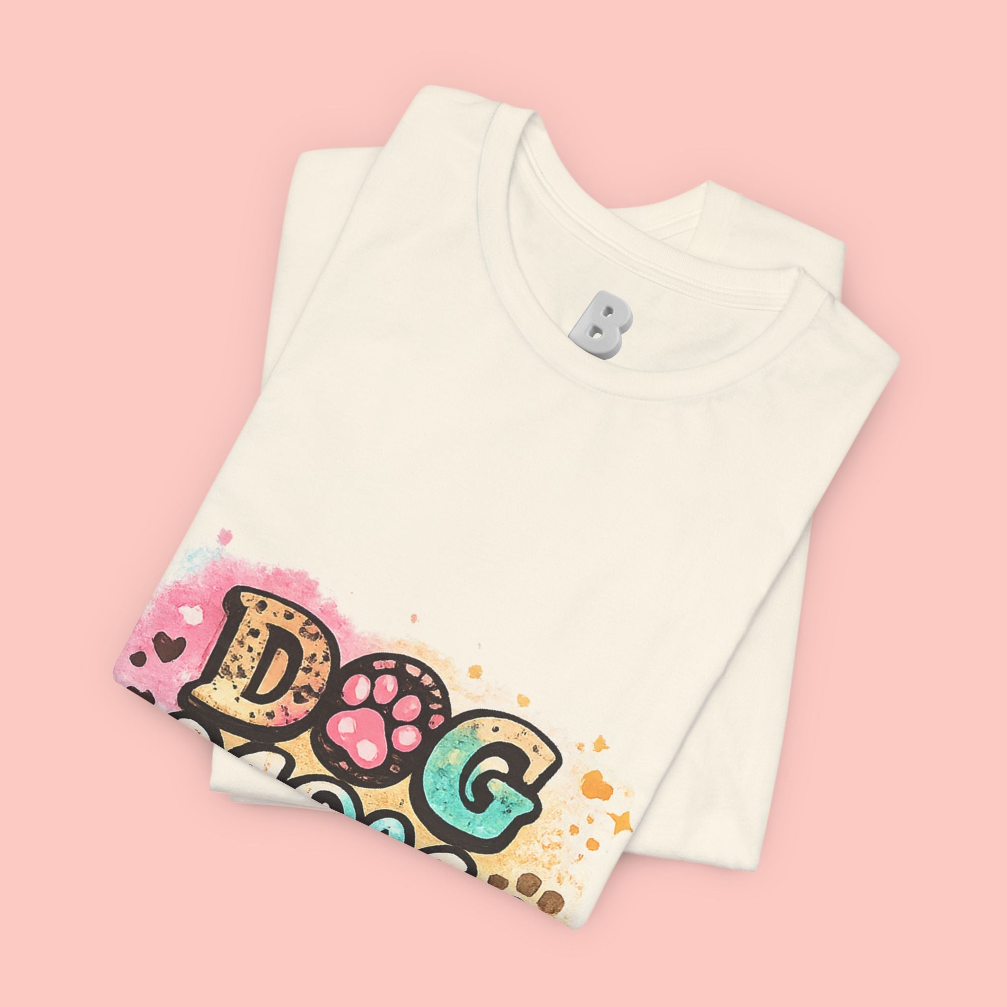 Dog Mom T-Shirt – Cute Paw Print Graphic Tee for Pet Lovers