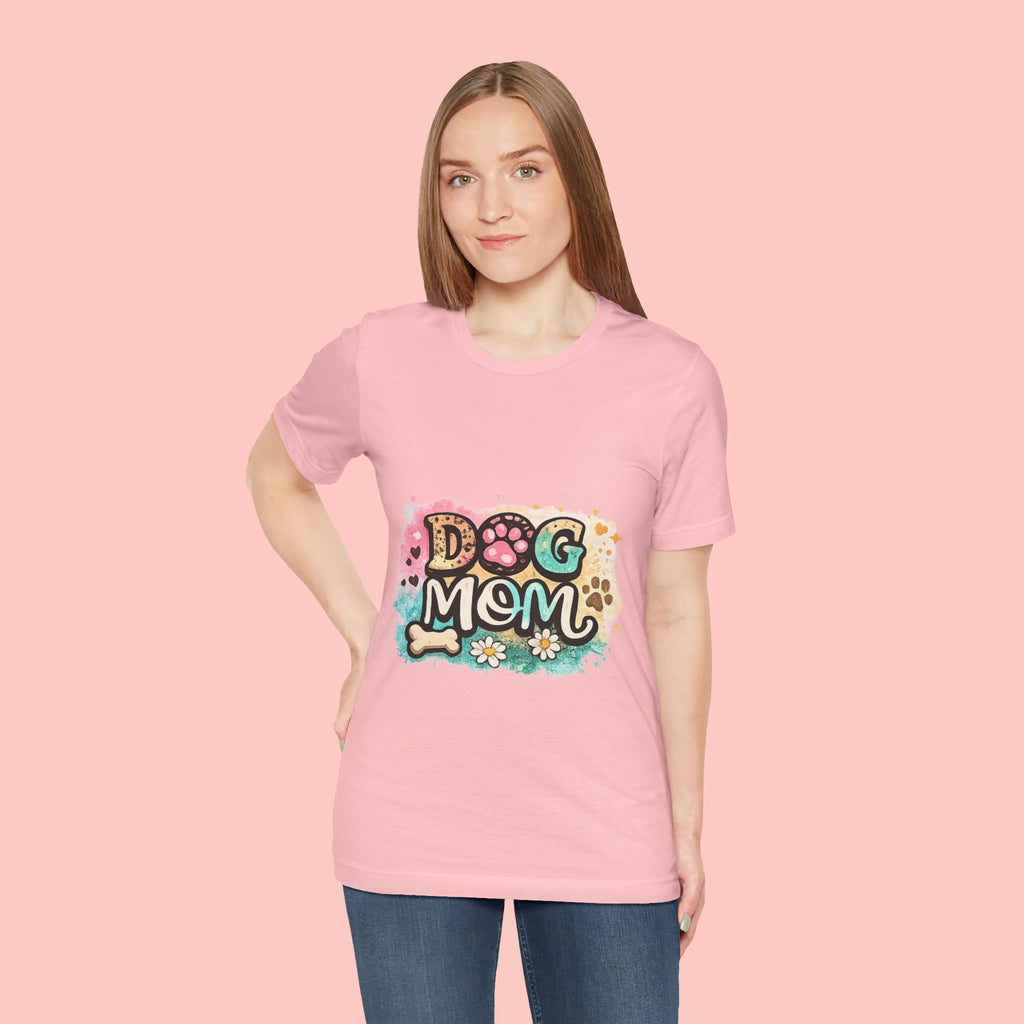 Dog Mom T-Shirt – Cute Paw Print Graphic Tee for Pet Lovers