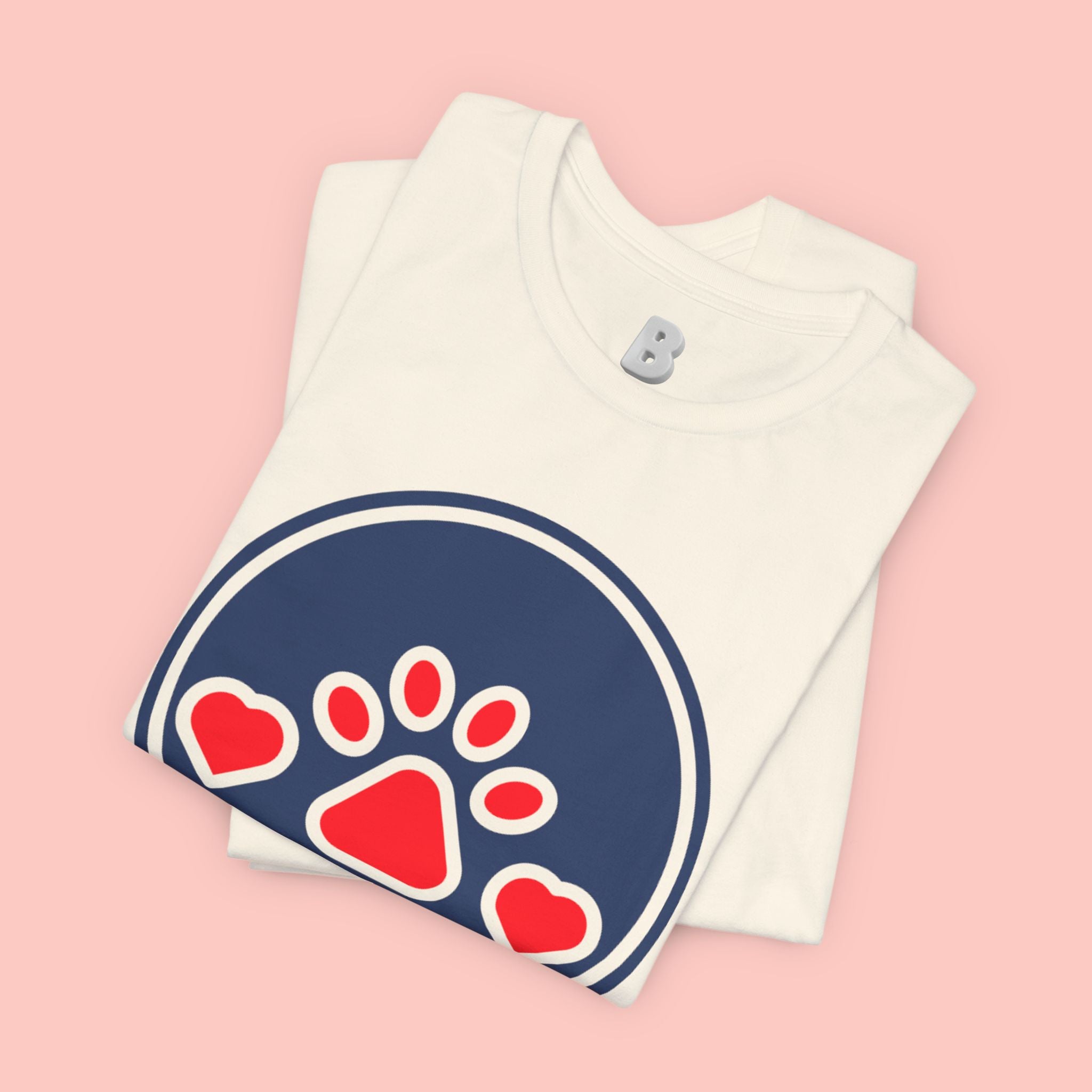 Dog Mama T-Shirt — Cute Paw & Heart Graphic Tee for Dog Lovers