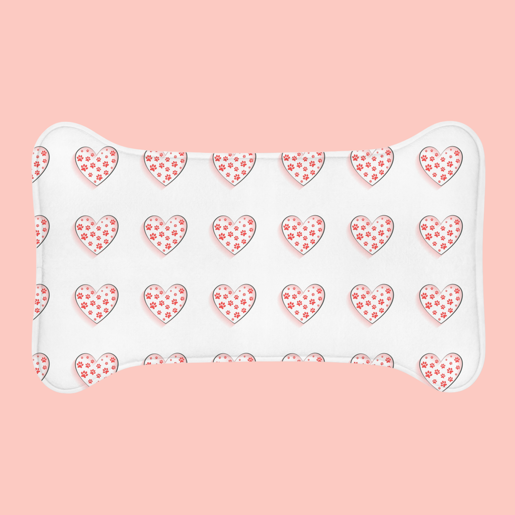 Heart Pattern Pet Feeding Mat — Cute Paw-Print Hearts Placemat for Dogs & Cats