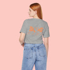Dog Mama Tee — Retro Heart & Paw Graphic Short Sleeve Shirt