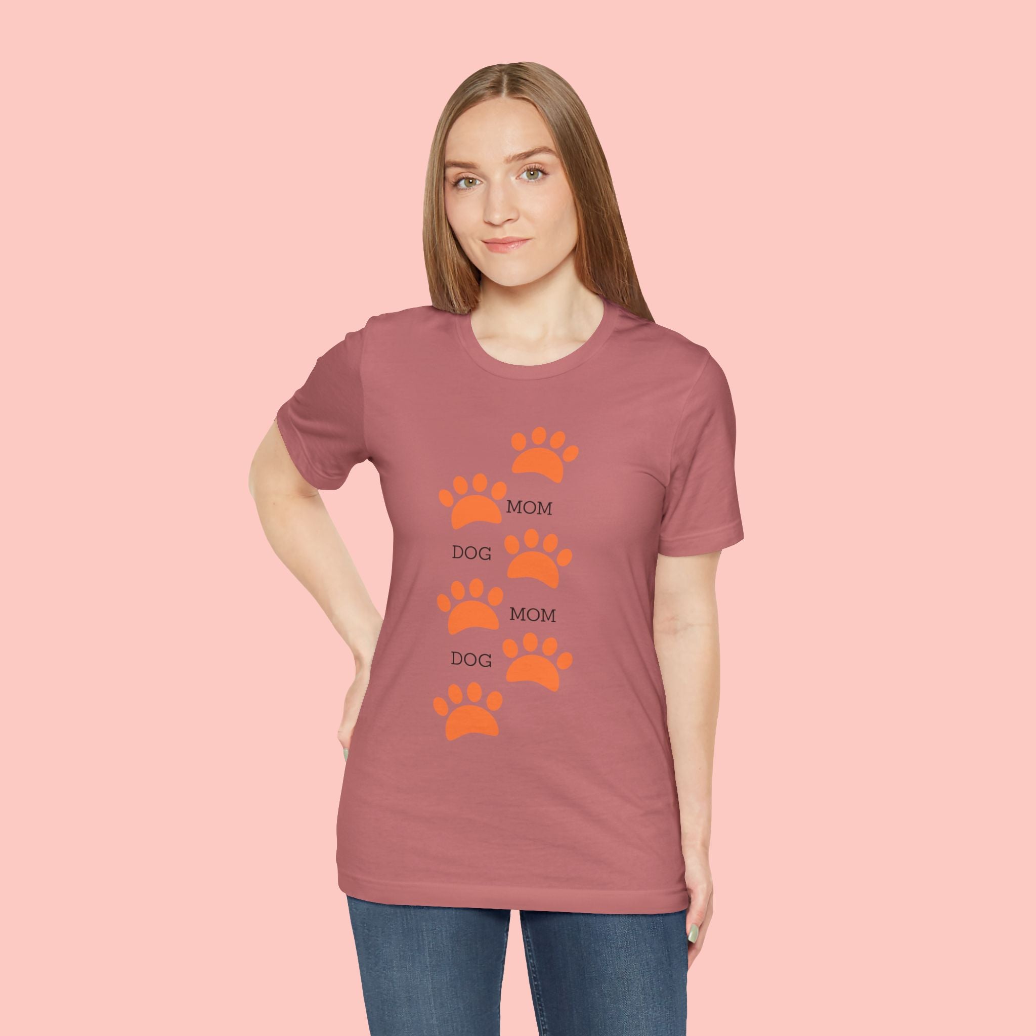 Dog Mom Paw Print T-Shirt — Cute Pet Lover Graphic Tee